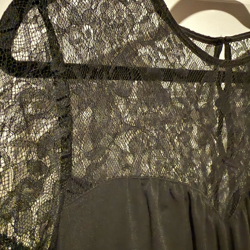 Express Black Lace Detail Blouse - Picture 3 of 4